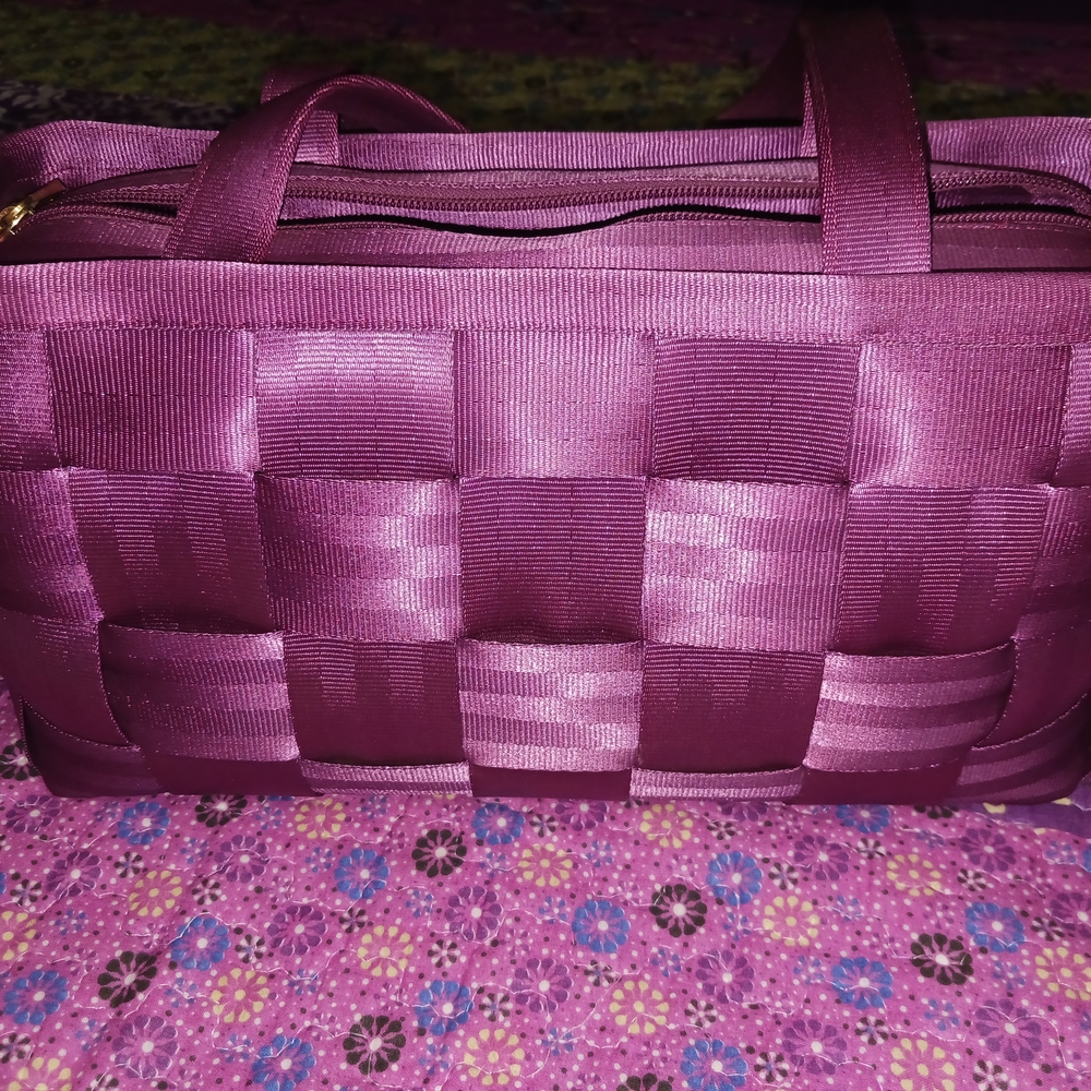 Harveys Seatbelt Bag Plum Large Satchel